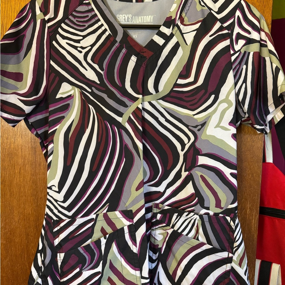 Grey's Anatomy Women's Scrub Top